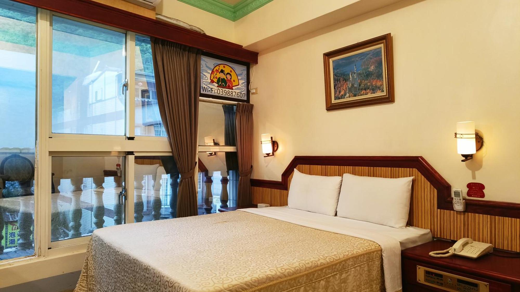 Longchi Hot-Spring Hotel Цзяосі Екстер'єр фото